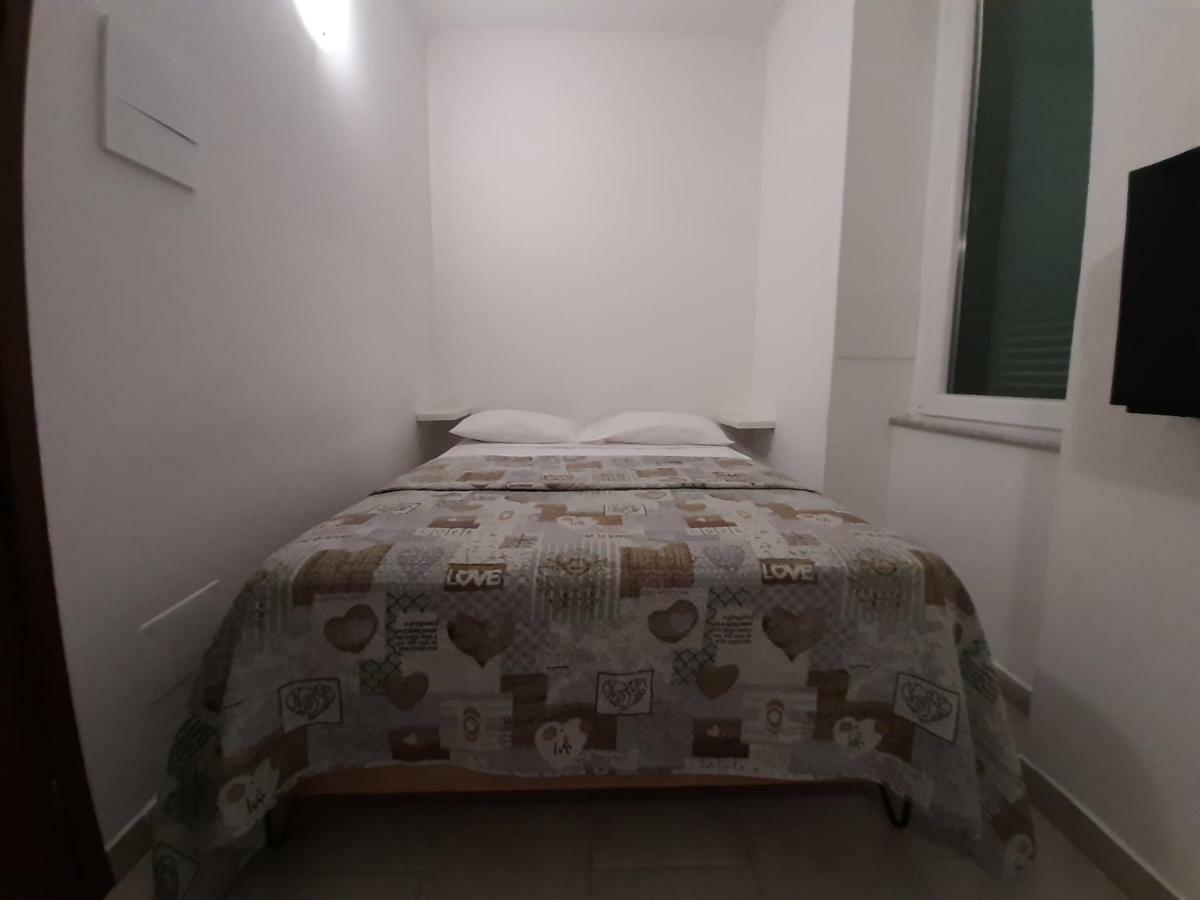 Casa Chicca Hotel Специя Екстериор снимка